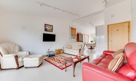 2 Bed in Stelling Minnis 1