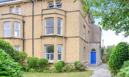 2 Bed in Swanage 6