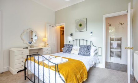 2 Bed in Swanage 8