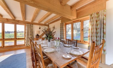 8 Bed in Tenterden 9