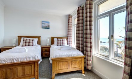 2 Bed in Looe 5