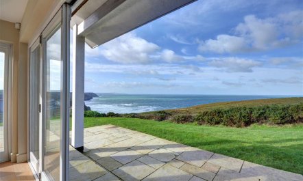 4 Bed in Porthtowan