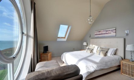 4 Bed in Porthtowan 4