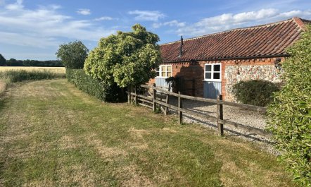 2 Bed in Swanton Abbott