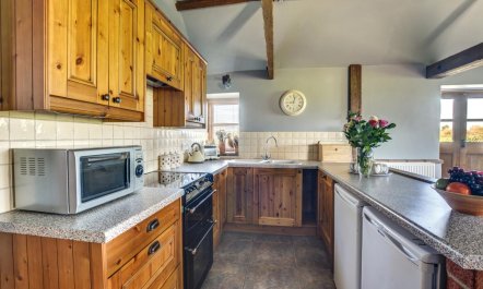 2 Bed in Swanton Abbott 9