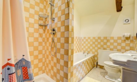 2 Bed in Swanton Abbott 6