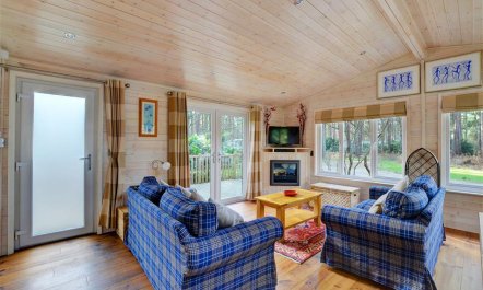 2 Bed in Weybourne 9