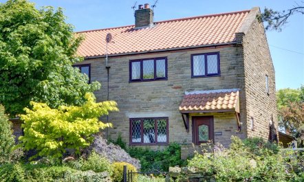 3 Bed in Ravenscar