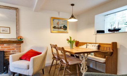 2 Bed in Southwold 3