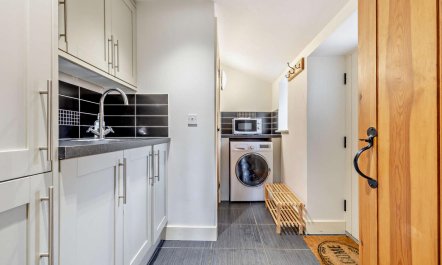 4 Bed in Ringstead 8