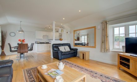 2 Bed in Padstow 1