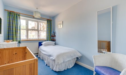 4 Bed in Southwold 5