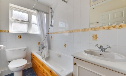 4 Bed in Southwold 6