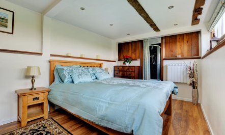 1 Bed in Melton Constable 6