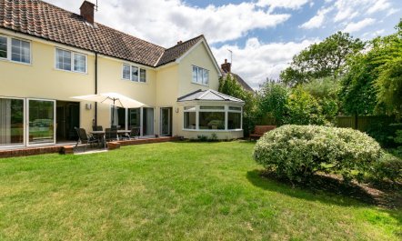 4 Bed in Hacheston