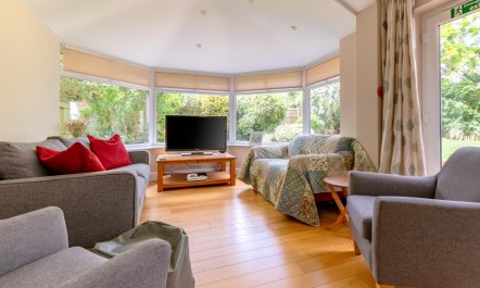 4 Bed in Hacheston 3