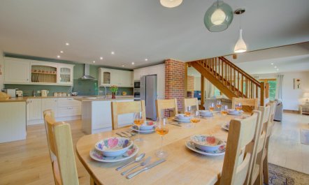 4 Bed in Fakenham 5