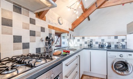 2 Bed in Haverfordwest 5
