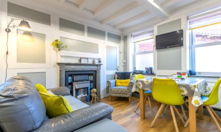 2 Bed in Whitby