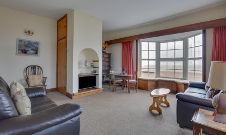 2 Bed in Aldeburgh 1