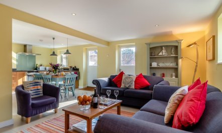 3 Bed in Knodishall 3