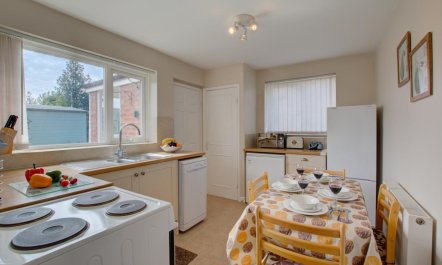 2 Bed in Burnham Market 4