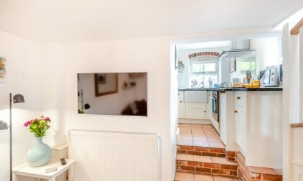 1 Bed in Stiffkey 5