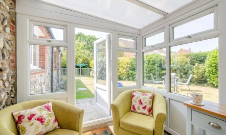 2 Bed in Langham 4