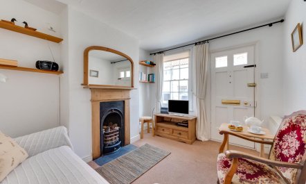 2 Bed in Southwold 3