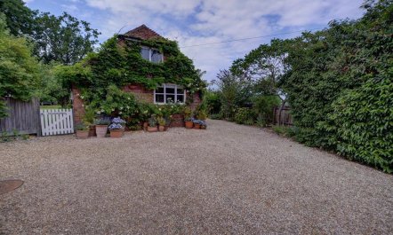 1 Bed in Cranbrook 8