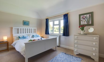 3 Bed in Tenterden 8