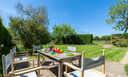 3 Bed in Tenterden 1