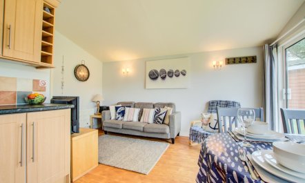 2 Bed in Padstow 6