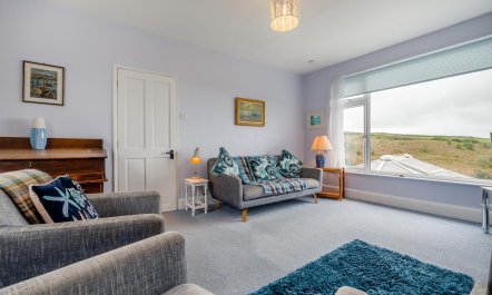 3 Bed in Tintagel 4