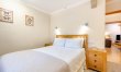 2 Bed in Cowling 9