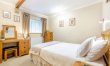 2 Bed in Cowling 8