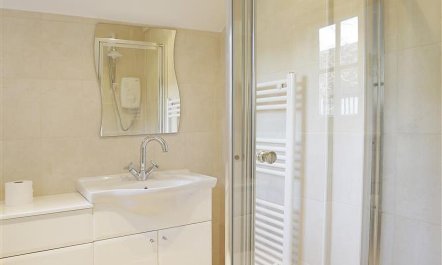 5 Bed in Thorpeness 8