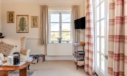 1 Bed in Snape 9