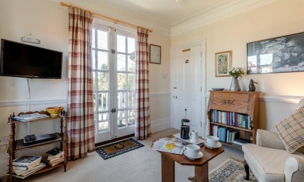 1 Bed in Snape 8