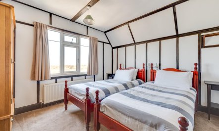 3 Bed in Southwold 4