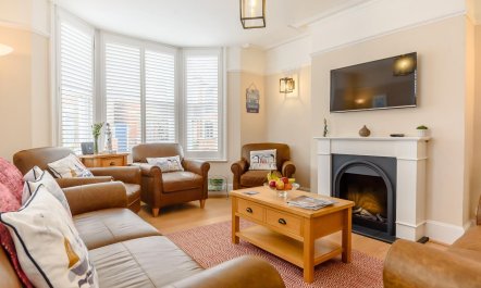 4 Bed in Southwold 3