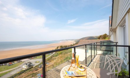 1 Bed in Clifton Court 8