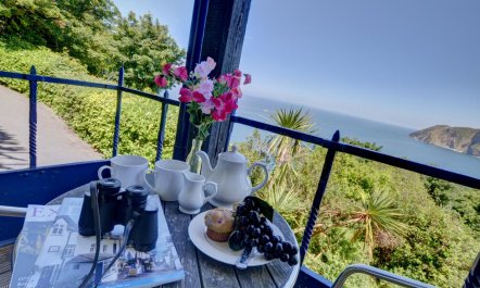 2 Bed in Lynton 1