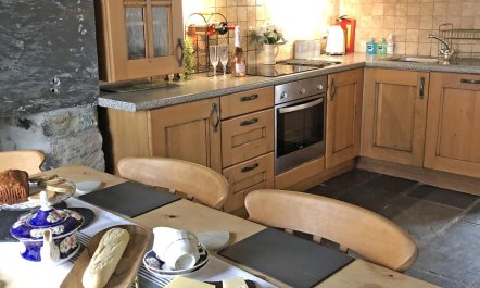 3 Bed in Blaenau Ffestiniog 6