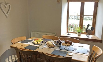 3 Bed in Blaenau Ffestiniog 8