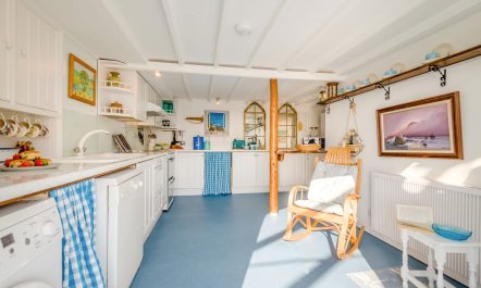 4 Bed in Tintagel 3