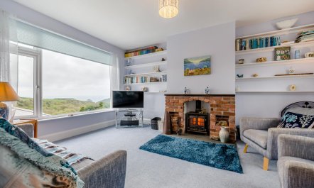 4 Bed in Tintagel