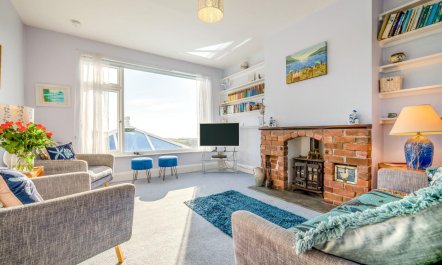 4 Bed in Tintagel 1