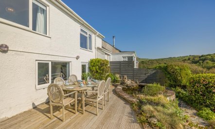 4 Bed in Tintagel 8