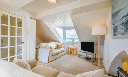 4 Bed in Padstow 3